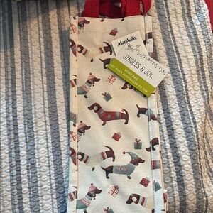 Jingles & Joy Holiday Wine Bag with Dachshund Print
